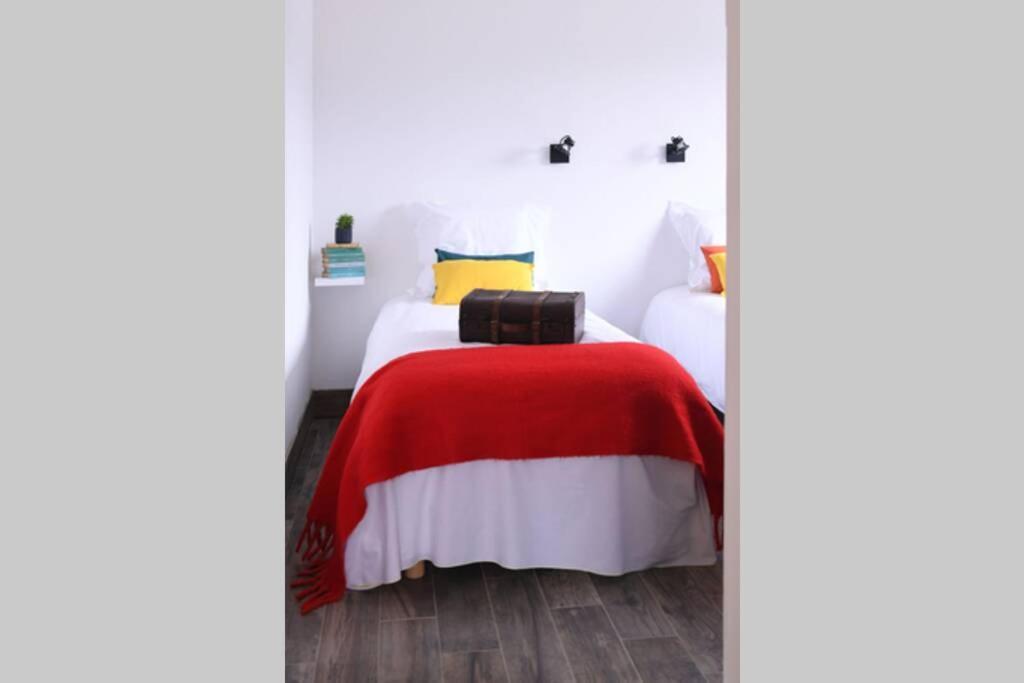 Le Galinie Chic'Art. Un Bel Atelier Avec Piscine Villa Carpentras Exterior photo