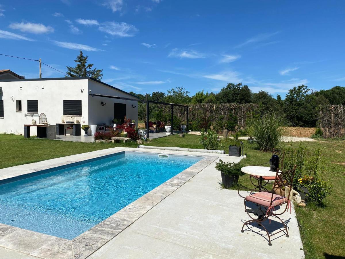 Le Galinie Chic'Art. Un Bel Atelier Avec Piscine Villa Carpentras Exterior photo